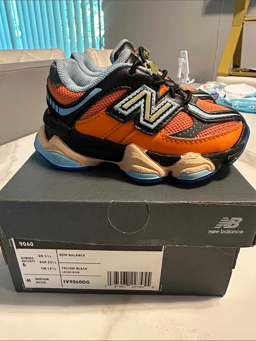 New Balance 9060